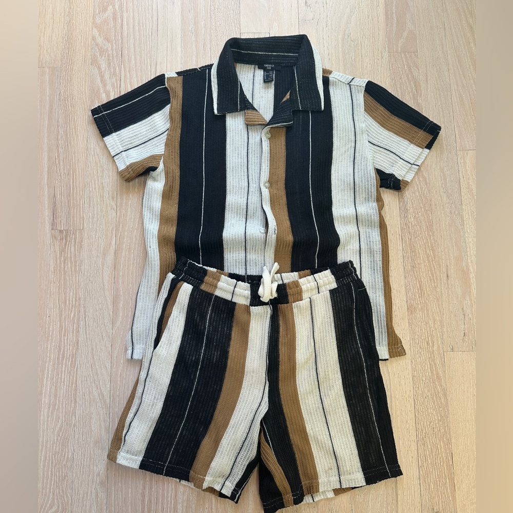 Forever 21 Kids Cabana Boy Striped Shorts Set